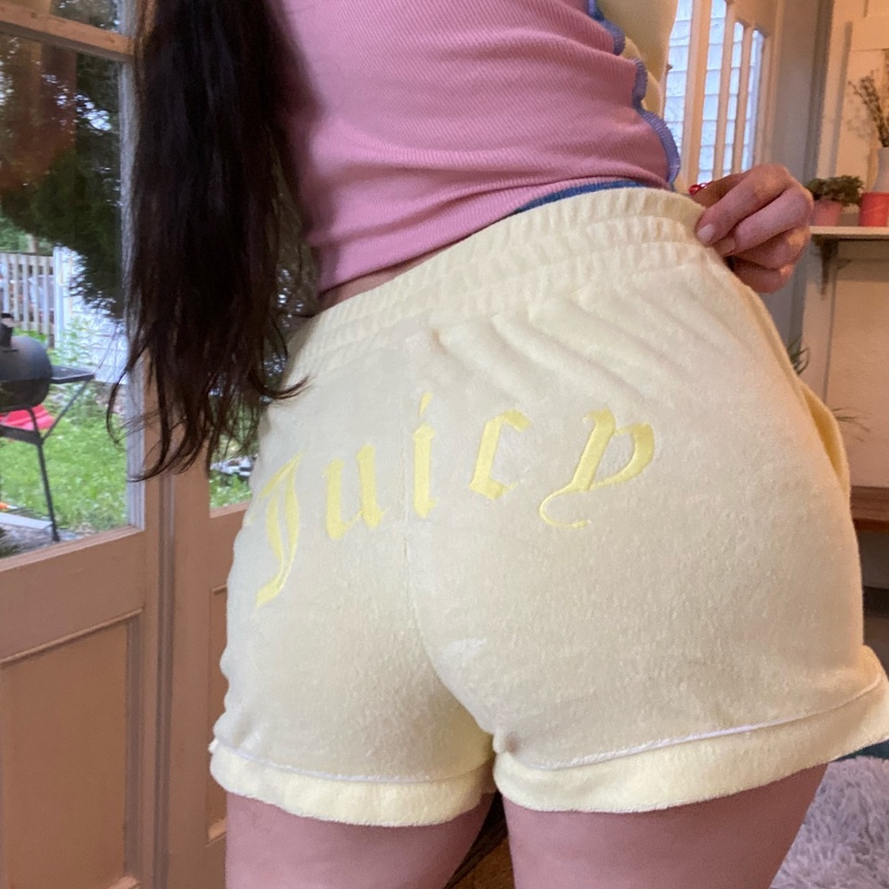 SOLD Juicy Couture Yellow Terry Cloth Shorts 🍋